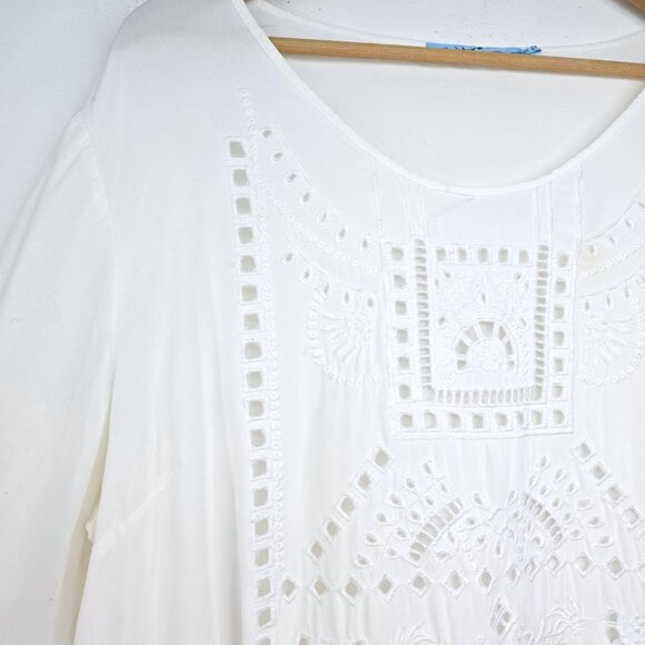 Solitaire Swim Cut Out White Cover Up Tunic - Picture 6 of 9